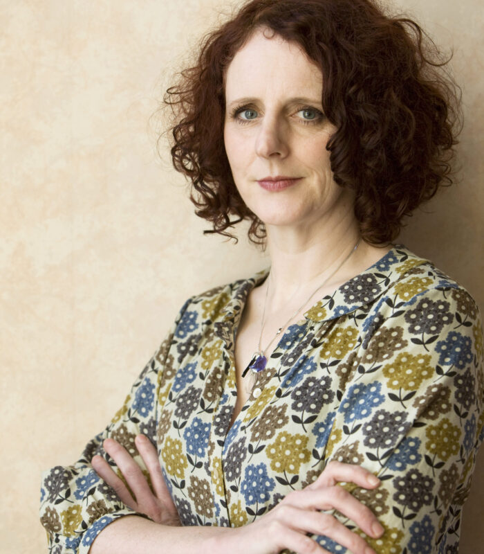 Costa-Novel-Award-winning novelist  Maggie O'Farrell at home in Edinburgh. Her latest book is a portrait of an Irish family in crisis in the legendary heatwave of 1976. Edinburgh Scotland UK 11/02/2013
© COPYRIGHT PHOTO BY MURDO MACLEOD
All Rights Reserved
Tel + 44 131 669 9659
Mobile +44 7831 504 531
Email:  m@murdophoto.com
STANDARD TERMS AND CONDITIONS APPLY sgealbadh (press button below or see details at http://www.murdophoto.com/T%26Cs.html 
No syndication, no redistribution, Murdo Macleods repro fees apply.